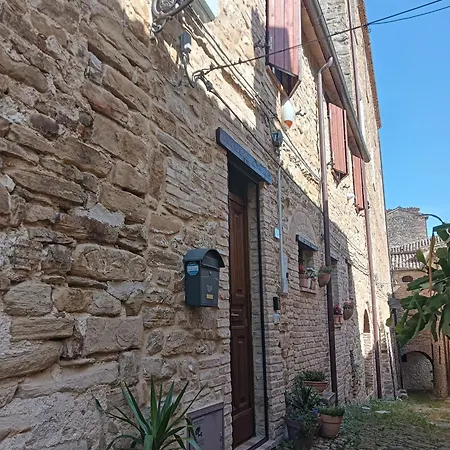 Casa Elvira * Serra San Quirico