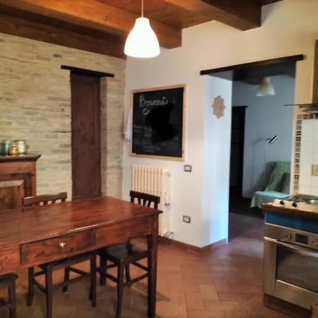 Casa Elvira * Serra San Quirico